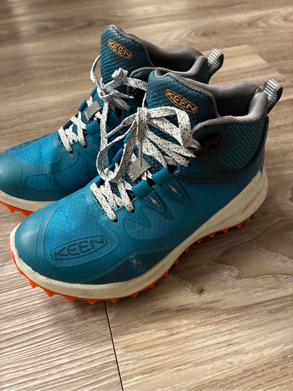 Keen Teal Trail Sneakers with Orange Outsole - Picture 2 of 5